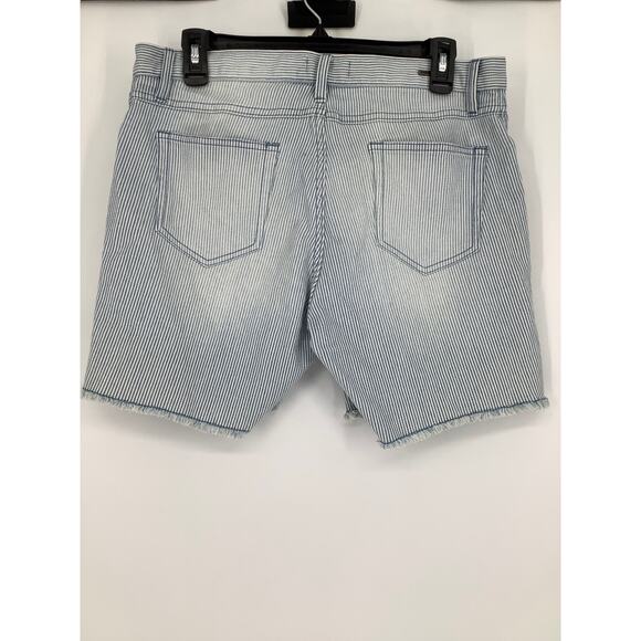 Carve Designs Women's 4 Blue White Oahu 6" Railroad Stripe Shorts Raw Hem G26-13 - Picture 5 of 9